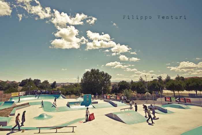 Skateboard Society in Osimo (Foto 1) Skateboard Society in Osimo (Foto 1)