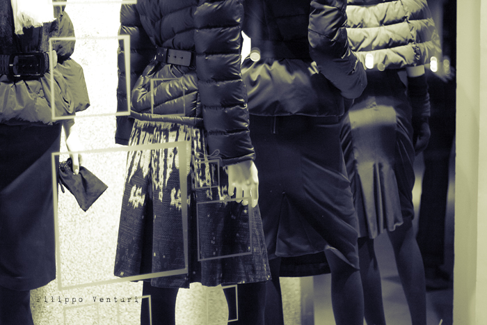 Homo Sapiens Shopping - Pied Piper of Hamelin