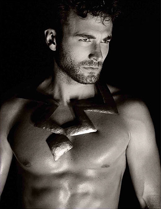 Pirelli Calendar 2011 - Mythology by Karl Lagerfeld (Photo 9)