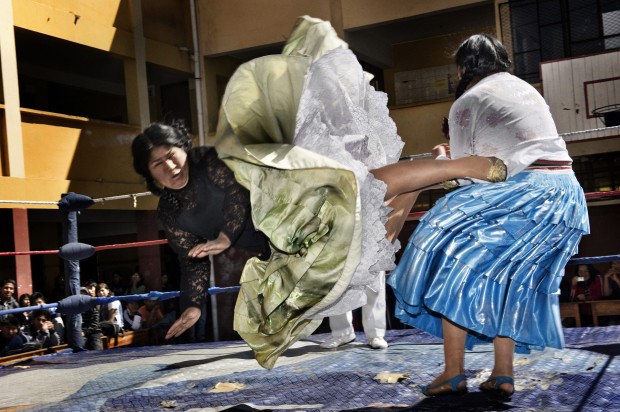 Arts and Entertainment: 2nd prize stories. Daniele Tamagni, Italia - The Flying Cholitas, Bolivia Arts and Entertainment: 2nd prize stories. Daniele Tamagni, Italia - The Flying Cholitas, Bolivia