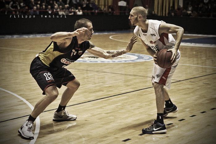 Basket (Fulgor Libertas Forlì) Marco Polo Shop Forlì - Sigma Barcellona 98-89