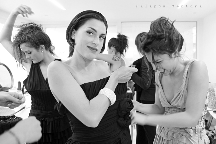 Vogue backstage (photo 12) Vogue backstage (photo 12)