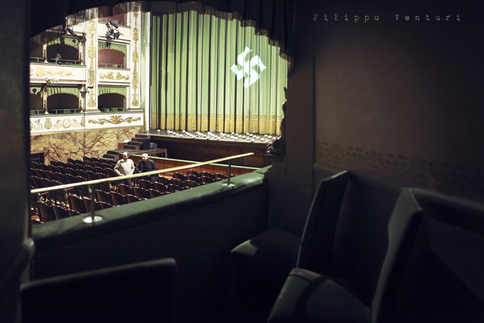 La Resistibile Ascesa di Arturo Ui, di Bertolt Brecht, con Umberto Orsini, foto 1