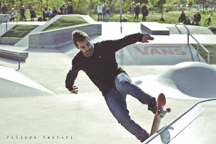 Jurassic Skatepark: Who is the rider? (foto 11)