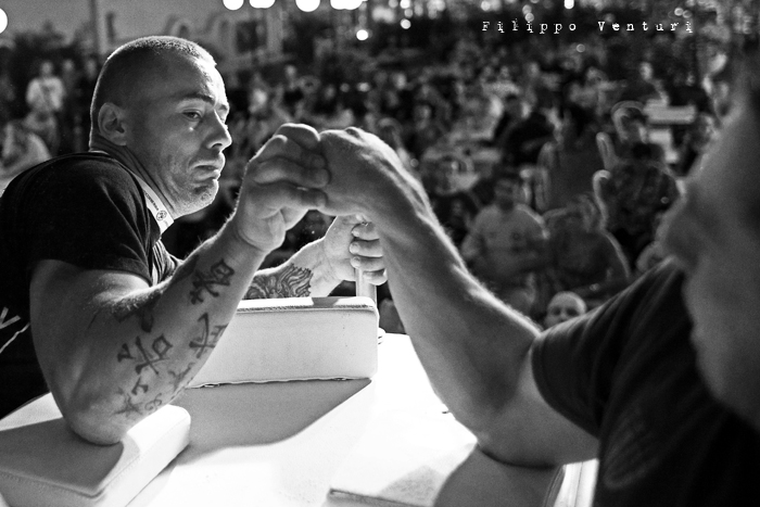 Arm Wrestling, photo 8