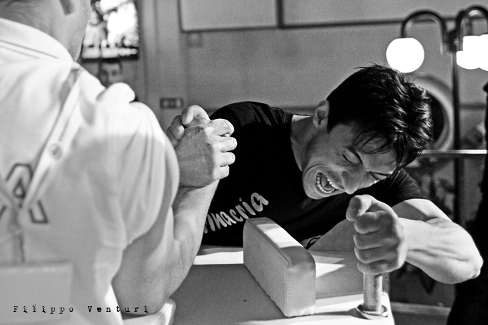 Arm Wrestling, photo 11