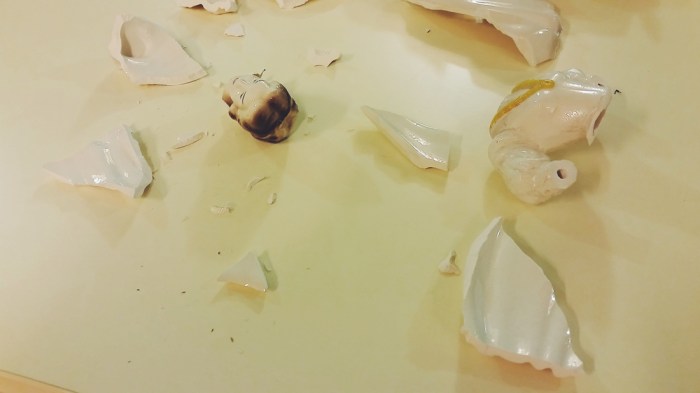 Backstage dell'allestimento della mostra "L'Ira Funesta" a Palazzo Dolcini