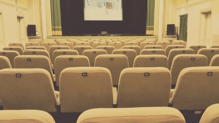 Backstage dell'allestimento della mostra "L'Ira Funesta" a Palazzo Dolcini