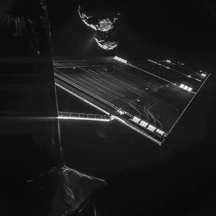 Rosetta, il Selfie con la cometa 67P