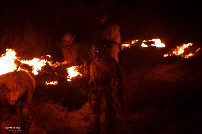 San Nicolò e i Krampus, Cave del Predil, foto 5