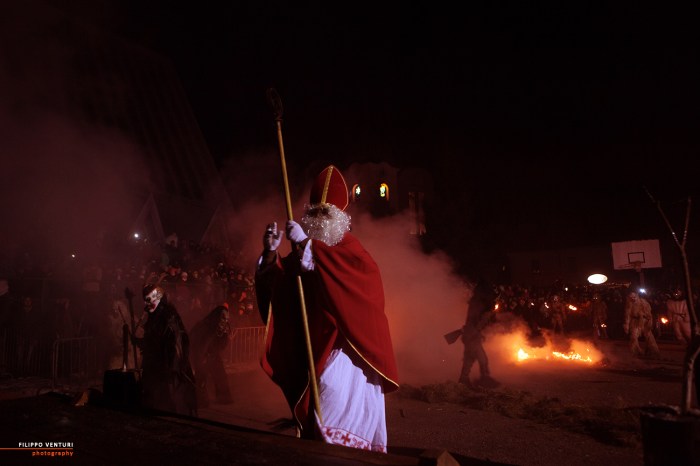 San Nicolò e i Krampus, Cave del Predil, foto 12