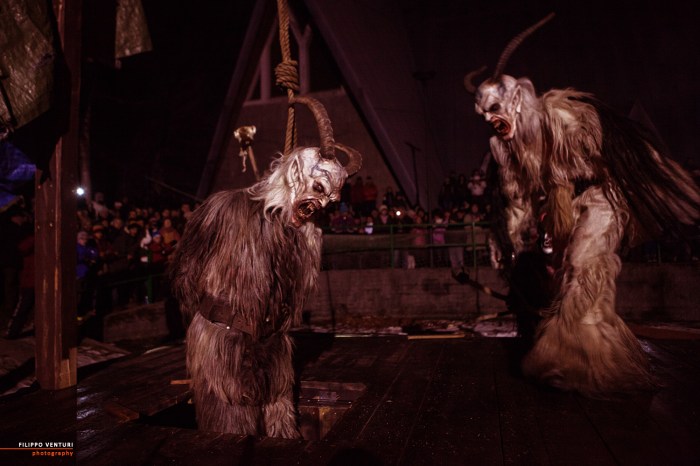 San Nicolò e i Krampus, Cave del Predil, foto 15