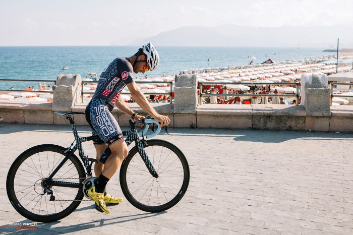 Sandro Valbonesi, da Savona, a Cervinia, alla vetta del Breithorn, foto 4