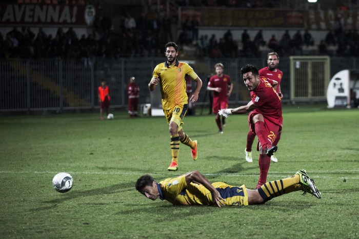 Calcio: Ravenna-Modena - Foto 13